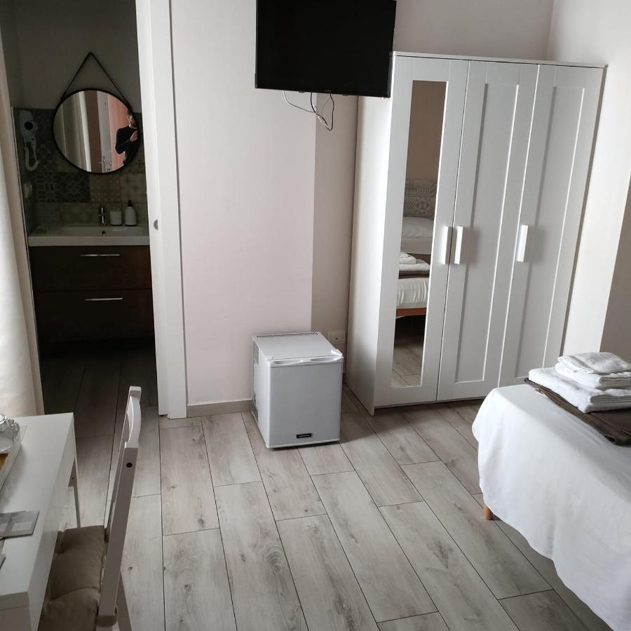 Residenza Borgo Guazzo Ξενοδοχείο Πάρμα Εξωτερικό φωτογραφία
